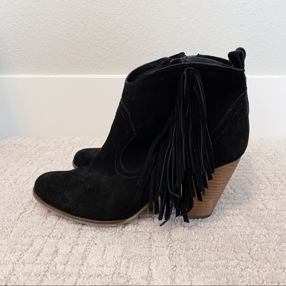 STEVE MADDEN Ponncho Fringe Booties - Picture 3 of 8
